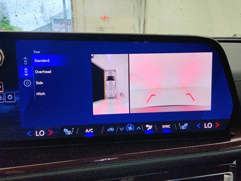 New 2026 Chevrolet Traverse Z71 w/ Driver Confidence Package image 37