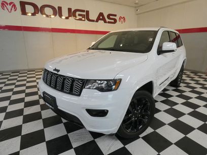 Used 2019 Jeep Grand Cherokee Altitude