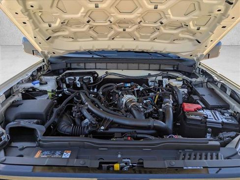 New 2025 Ford Bronco Outer Banks image 17