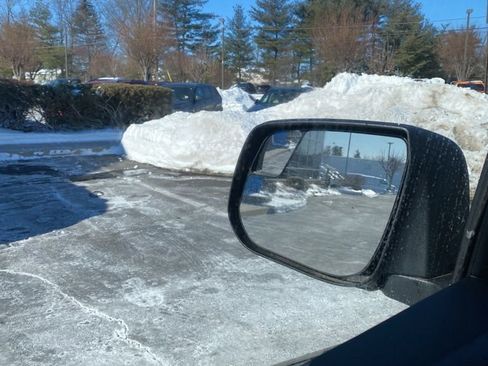 Certified 2022 Chevrolet Colorado Z71 w/ Safety Package image 42