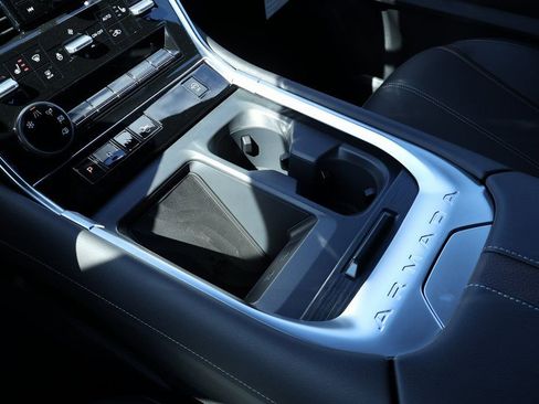 New 2026 Nissan Armada SL w/ Captain's Chari Seat Package image 14