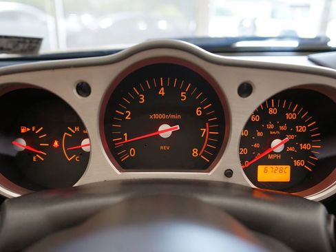 Used 2004 Nissan 350Z Touring RWD image 32