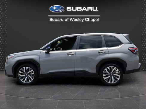 Certified 2025 Subaru Forester Touring AWD/4WD image 4