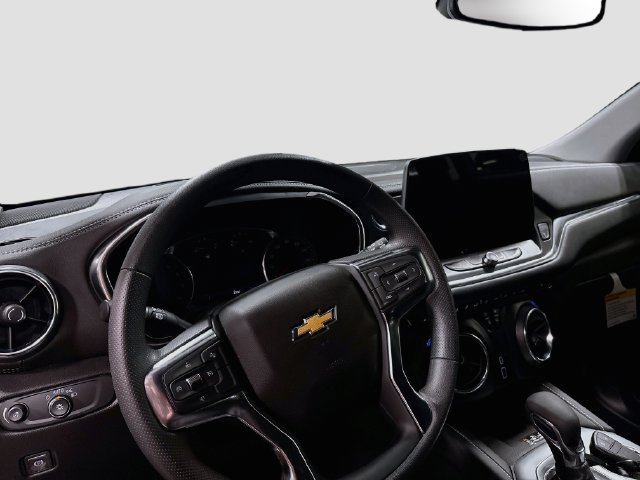 New 2026 Chevrolet Blazer LT w/ Convenience Package FWD image 12
