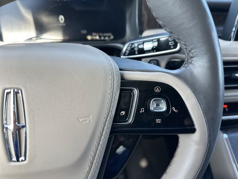 Used 2024 Lincoln Aviator Reserve w/ Elements Package Plus RWD image 29