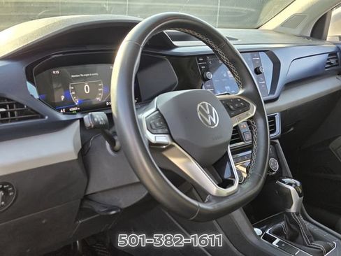 Used 2023 Volkswagen Taos SE FWD image 10