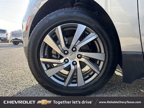 Used 2024 Chevrolet Equinox LT FWD image 10