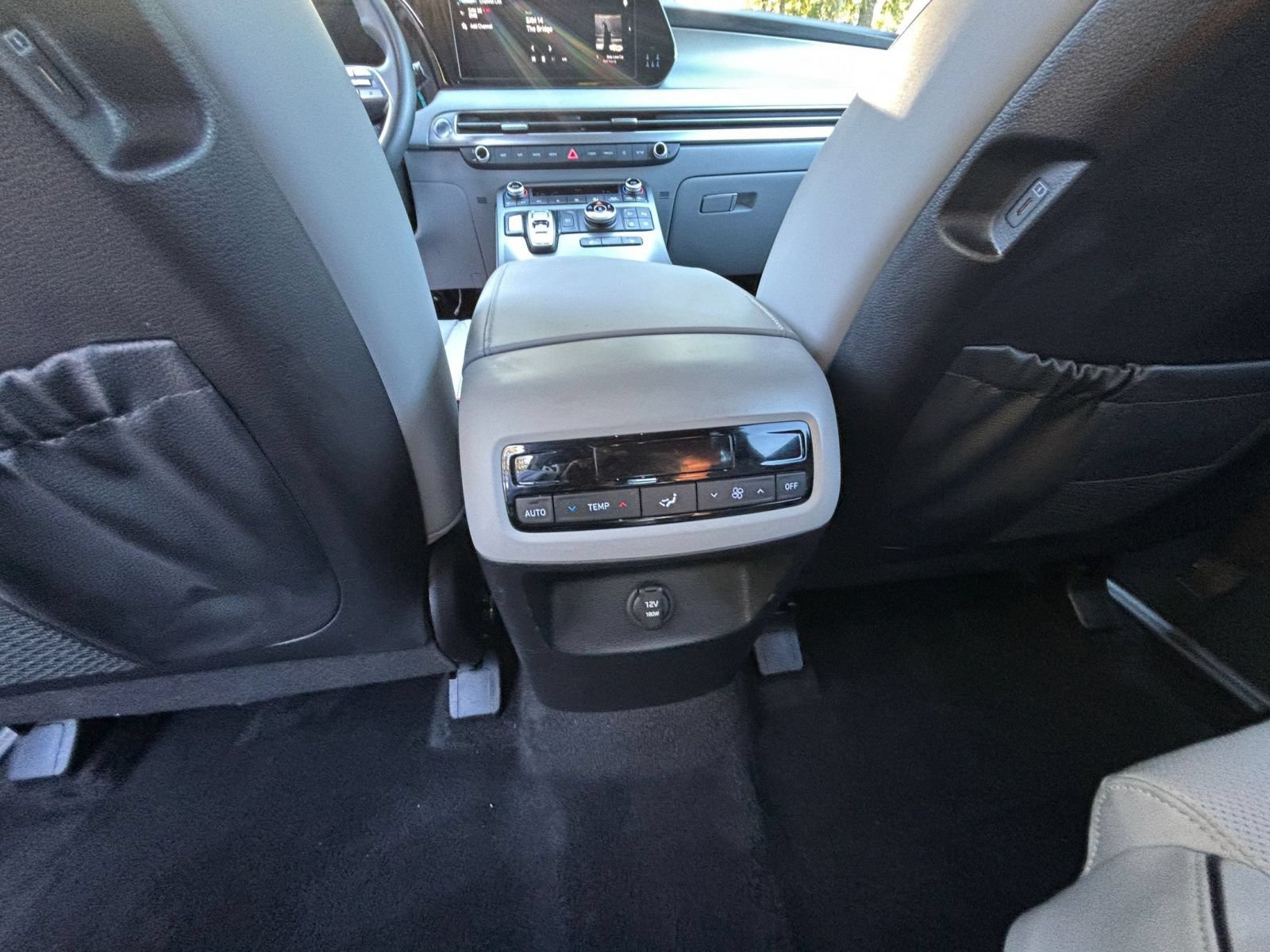 Used 2025 Hyundai Palisade SEL AWD/4WD image 24
