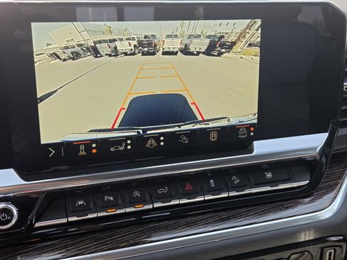 New 2025 GMC Sierra 1500 Elevation w/ Elevation Premium Package image 13