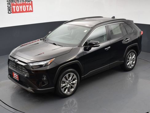 Used 2023 Toyota RAV4 Limited AWD/4WD image 33