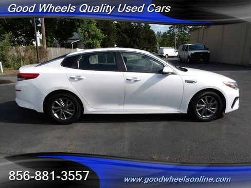 Used 2020 Kia Optima LX FWD image 4