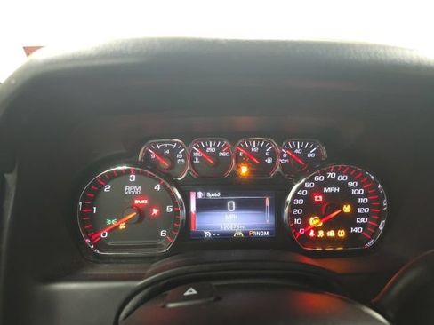 Used 2016 GMC Yukon XL SLT w/ Open Road Package AWD/4WD image 24