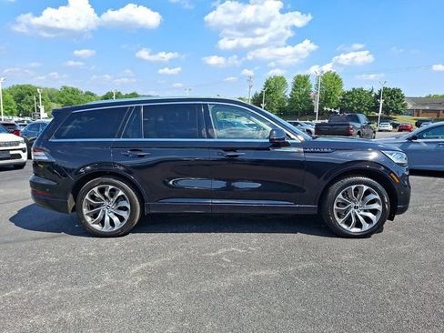 Used 2021 Lincoln Aviator Grand Touring w/ Elements Package Plus AWD/4WD image 9