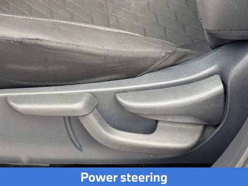 Used 2021 Nissan Kicks S FWD image 14
