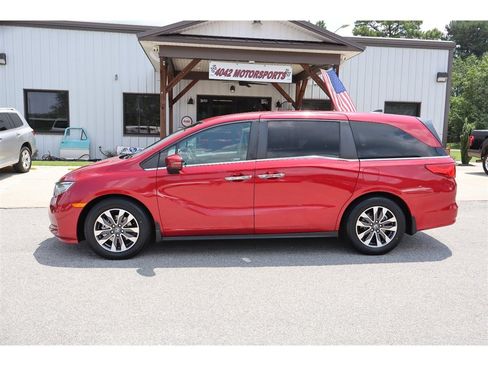 Used 2022 Honda Odyssey EX-L image 2