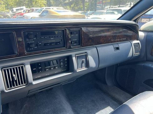 Used 1991 Buick Roadmaster Estate RWD image 11