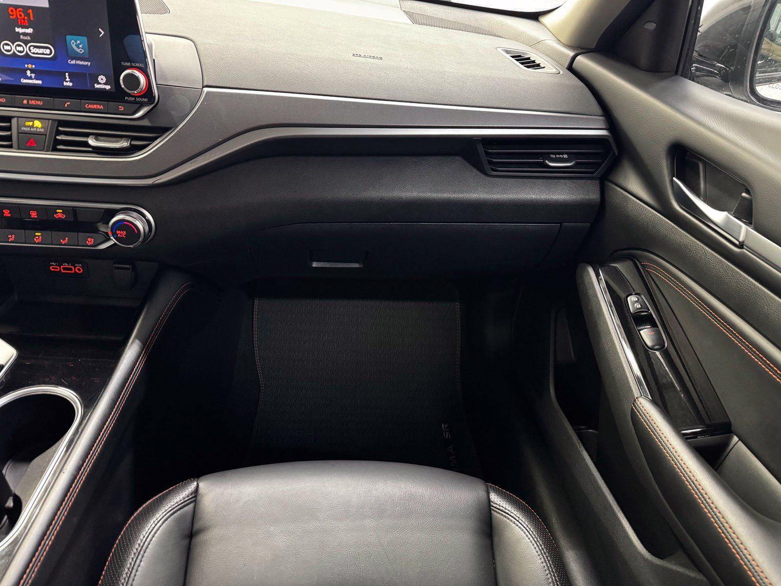Certified 2023 Nissan Altima 2.5 SR FWD image 19