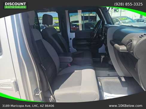 Used 2008 Jeep Wrangler Unlimited X image 9