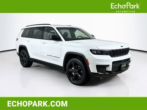 Used 2023 Jeep Grand Cherokee L Laredo AWD/4WD image 1