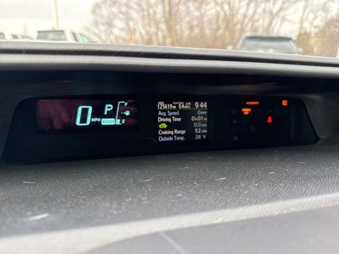 Used 2014 Toyota Prius C Two image 19