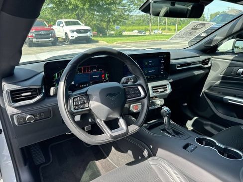 Used 2024 Ford Mustang GT Premium RWD image 10