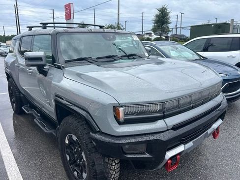 Certified 2025 GMC Hummer EV 2X w/ Extreme Off-Road Package AWD/4WD image 2