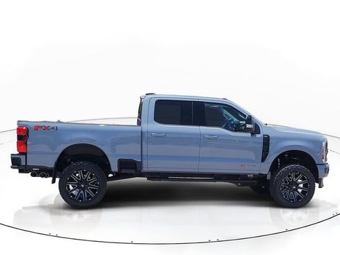 Used 2024 Ford F350 Lariat w/ Lariat Ultimate Package AWD/4WD image 4