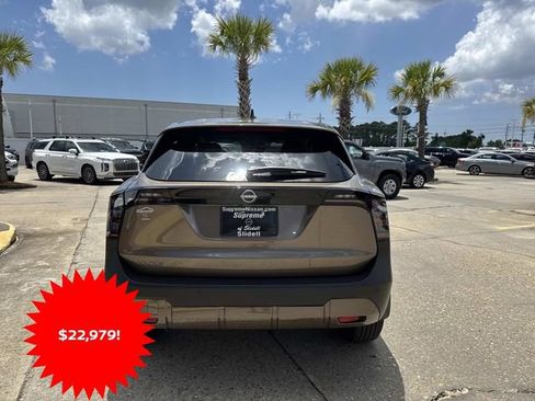 New 2025 Nissan Kicks SV w/ Interior Electronics Package image 5