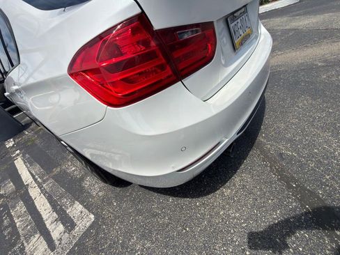 Used 2014 BMW 335i Sedan RWD image 21