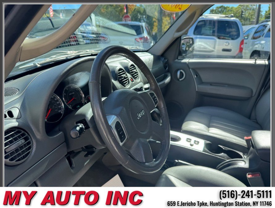 Used 2007 Jeep Liberty Limited AWD/4WD image 21