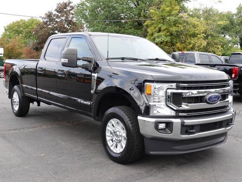 Used 2022 Ford F350 XLT w/ XLT Value Package image 4