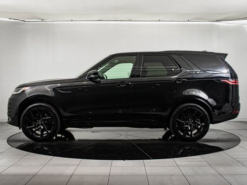 Used 2023 Land Rover Discovery S R-Dynamic image 5