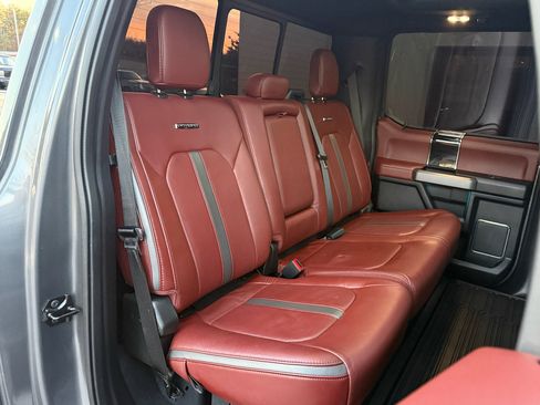 Used 2021 Ford F250 Platinum w/ FX4 Off-Road Package image 36