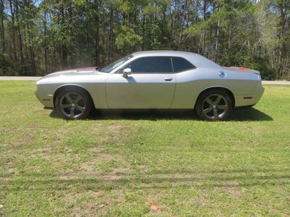 Used 2013 Dodge Challenger SXT