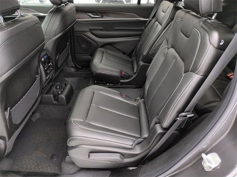 New 2025 Jeep Grand Cherokee L Limited image 26