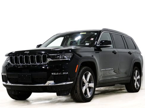 Used 2022 Jeep Grand Cherokee L Limited image 3
