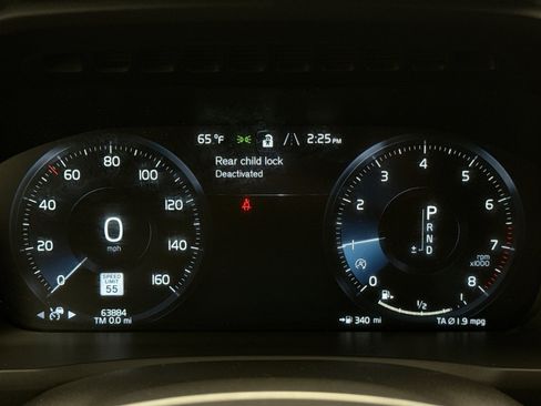 Used 2020 Volvo XC90 T5 Momentum image 13