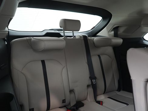 Used 2025 MAZDA CX-90 Plug-In Hybrid w/ Preferred image 12