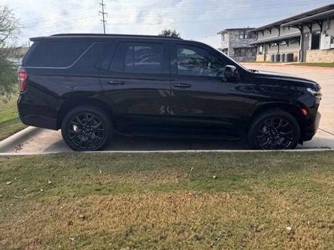 Used 2024 Chevrolet Tahoe RST w/ Luxury Package RWD image 3