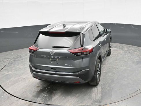 Used 2023 Nissan Rogue SL AWD/4WD image 32