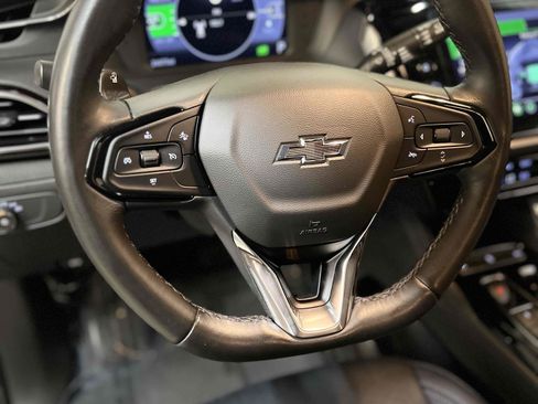 Used 2022 Chevrolet Bolt EUV LT w/ Convenience Package FWD image 35