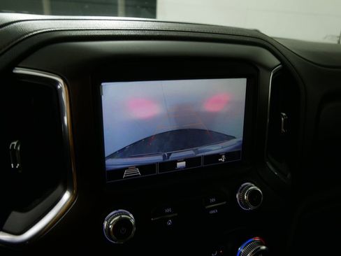 Used 2020 GMC Sierra 1500 AT4 image 31