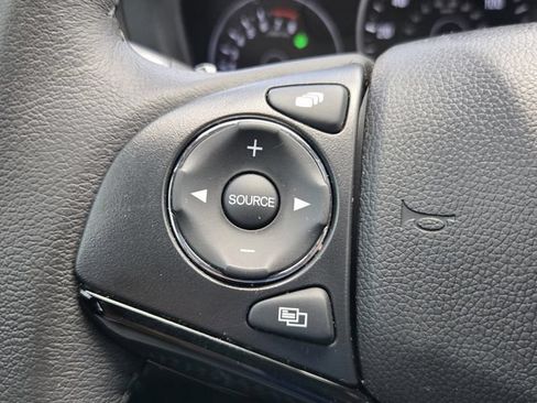 Used 2020 Honda HR-V Sport image 23