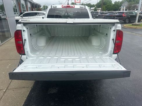 Used 2022 Chevrolet Colorado LT w/ Fleet Safety Package RWD image 7
