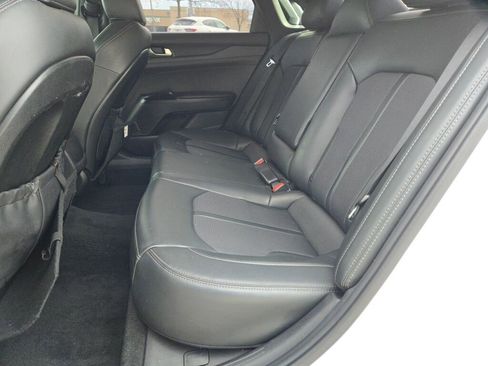 Used 2023 Kia K5 GT-Line image 16