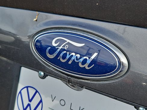 Used 2015 Ford Escape SE image 26
