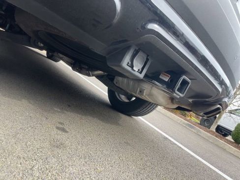 Used 2022 Kia Telluride SX w/ SX Prestige Package image 25