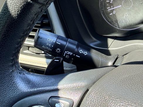 Used 2016 Honda HR-V EX-L image 39