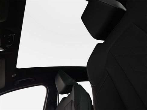 Used 2025 BMW X3 xDrive30i w/ Convenience Package image 31