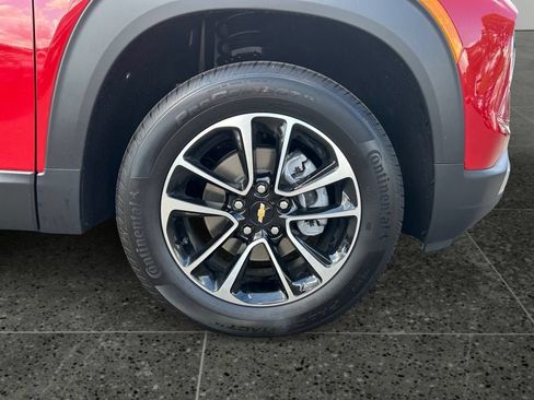 Used 2026 Chevrolet TrailBlazer LT w/ LPO, Trailering Package AWD/4WD image 9